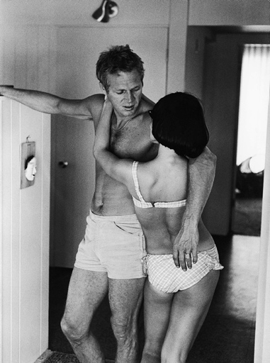 Steve McQueen e la moglie  Neile, Hollywood, CA, 1963 by John Dominis © Time Inc.