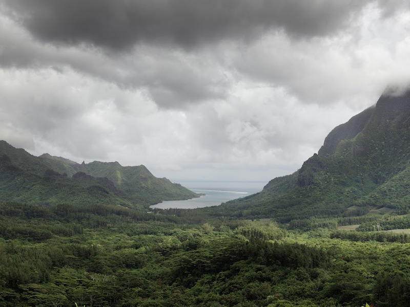 Guy Tillim, Opunohu Rotui Cook's Bay