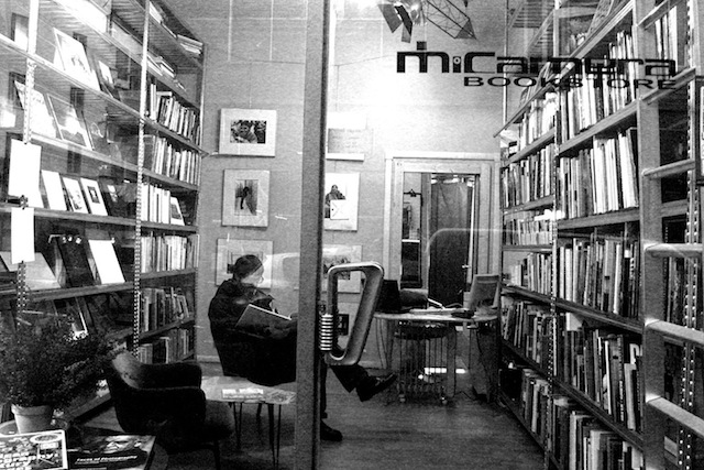 il primo bookshop, 2003