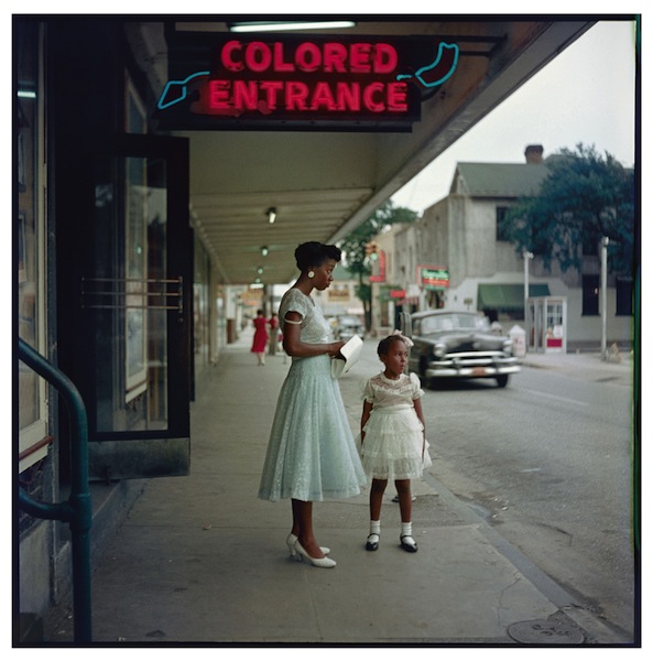Gordon Parks, Grandi magazzini, Birmingham, Alabama, 1956 copyright © The Gordon Parks Foundation  