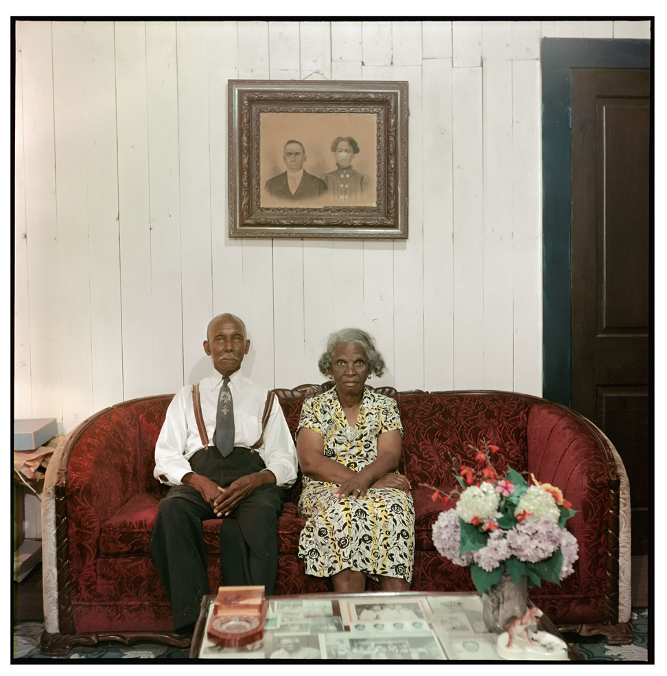 Albert Thornton e sua moglie, Mobile, Alabama, 1956 copyright © The Gordon Parks Foundation  