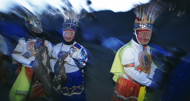 Uomini con la maschera, chiamati Ukuku (“orsi”). Qoyllur Ritti, Perù 2004