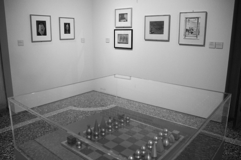 La Sala degli scacchi. Man Ray a Villa Manin , ph Terry Peterle