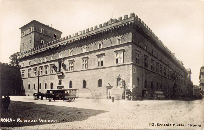 Ernesto Richter, Palazzo Venezia allora sede dell’Ambasciata dell’Impero austro ungarico a Roma, 1900 circa 