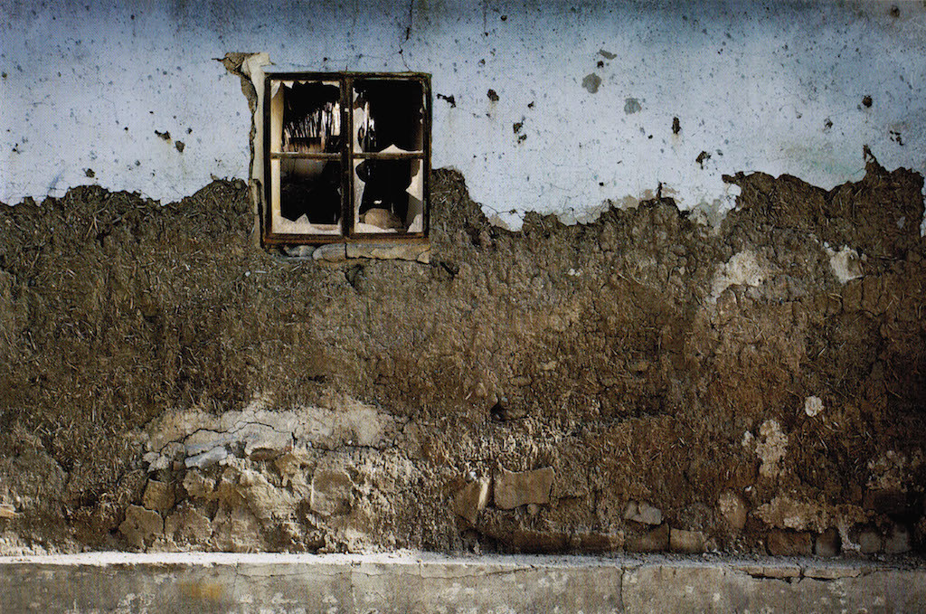 ©Abbas Kiarostami The wall 38, 2010 Stampa a getto di inchiostro su carta Fine Art Epson Edizione 1 di 5 Cm 57.0x89.0 