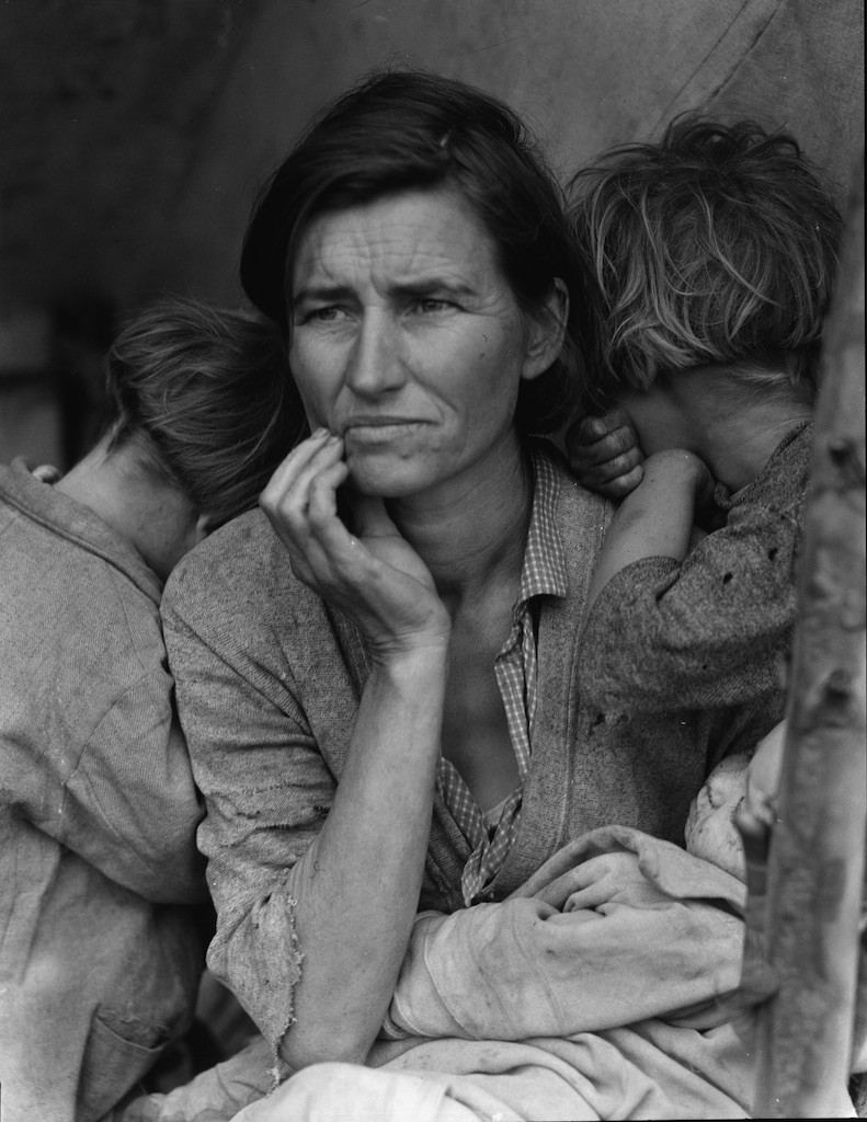 Migrant Mother, 1936 Photographic print, exhibition copy, 30 x 18 cm. The Library of Congress, Washington DC