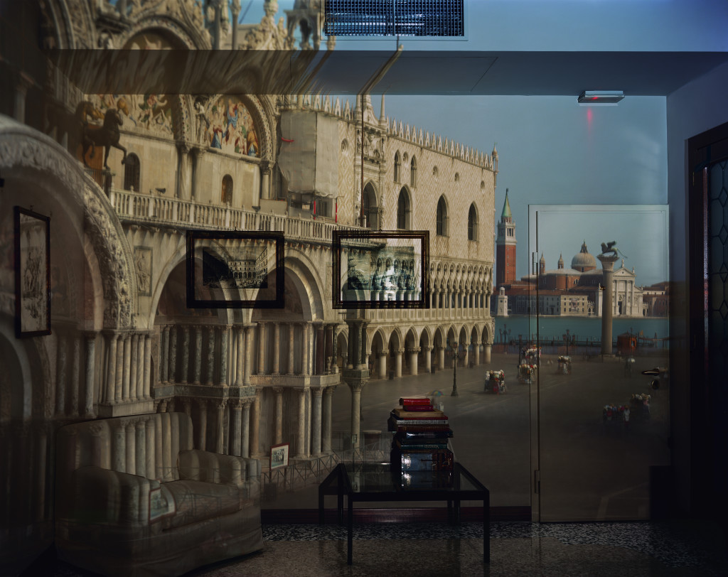 Abelardo Morell, San Marco. Venezia, 2007 © Abelardo Morell - Courtesy of Edwynn Houk Gallery, New York