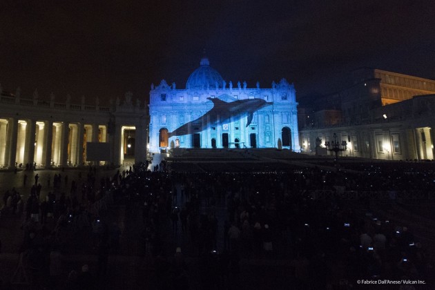 Le foto di Salgado hanno illuminato la Basilica di San Pietro per il Giubileo