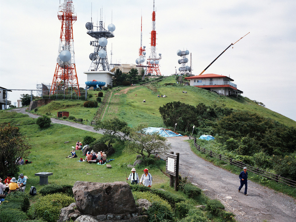 Armin-Linke-Mountain-with-antennas.-Kitakyushu-Japan-2006-®Armin-Linke-2006