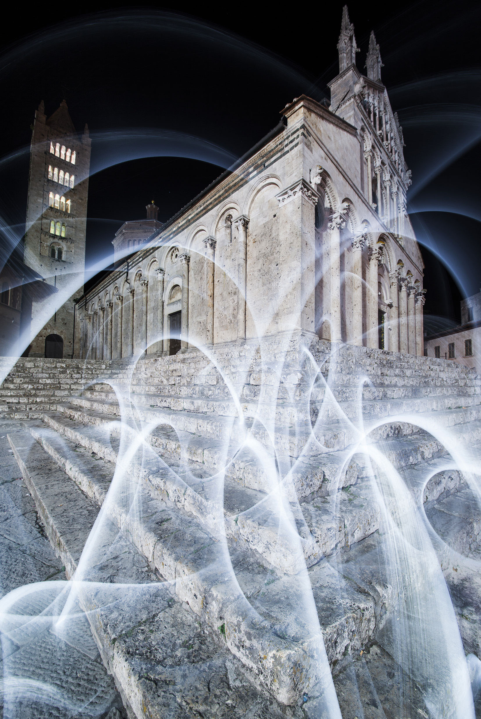 Duomo di Massa Maritima. Le luci della pace ritrovata - Ivan Falardi