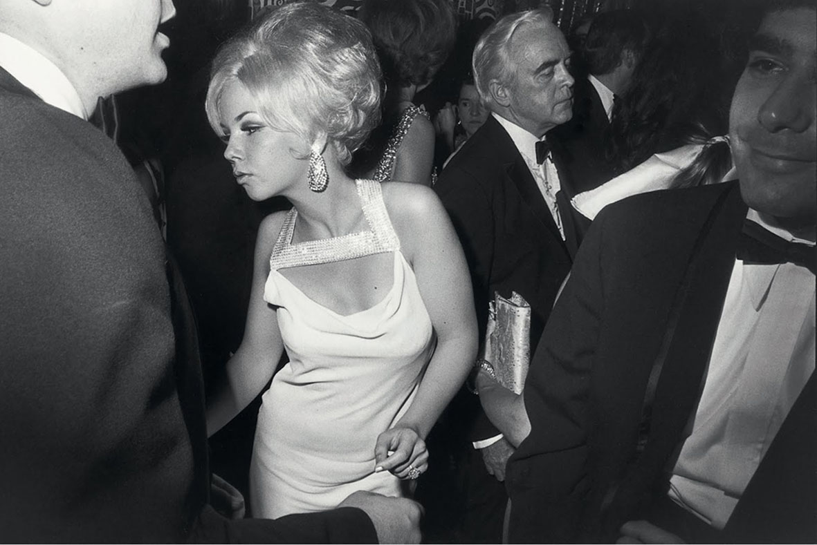 Women are beautiful ® Garry Winogrand