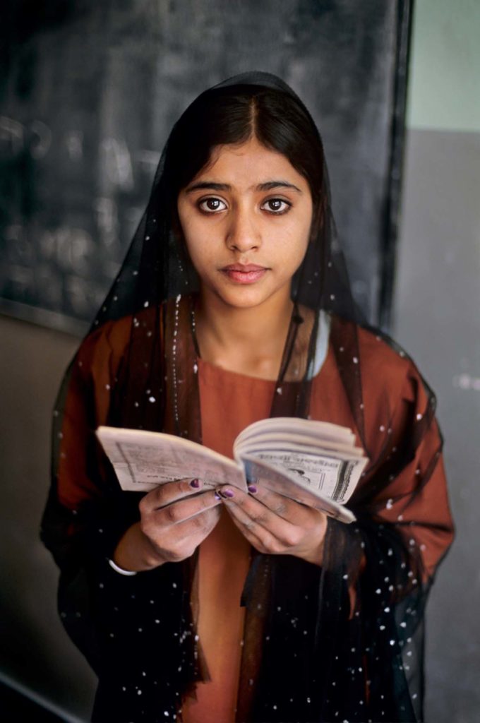 steve mc curry afghanistan 2002