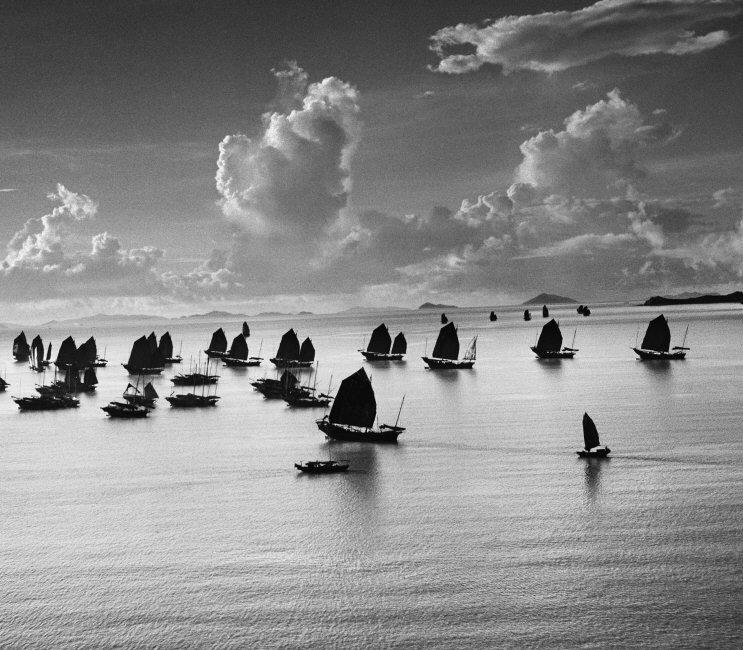 erner Bischof, Harbour of Kowloon, Hong Kong, 1952 © Werner Bischof / Magnum Photos