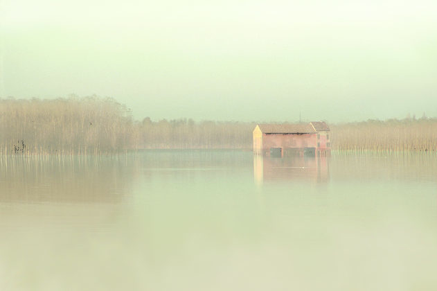 Il fiume Po visto da Riccardo Varini in mostra a Reggio Emilia