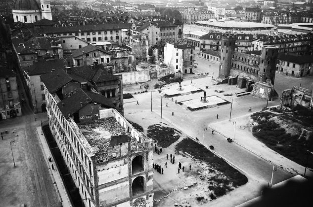 roberto gabetti torino ricotruzione dell'area della Porta Palatina 1951