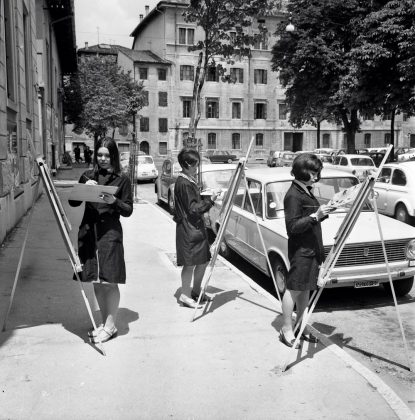 Enrico Pavonello Udine Largo Ospedale Vecchio Educazione artistica in strada anni 60
