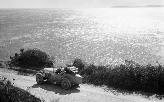 Mediterraneo 1927 Photograph by Jacques Henri Lartigue