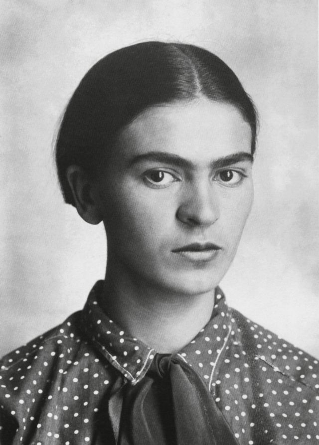Frida Kahlo diciottenne Messico 1926