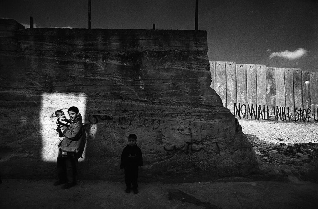 Francesco Cito Palestina West Bank The wall in Aida refugee camp, 2005