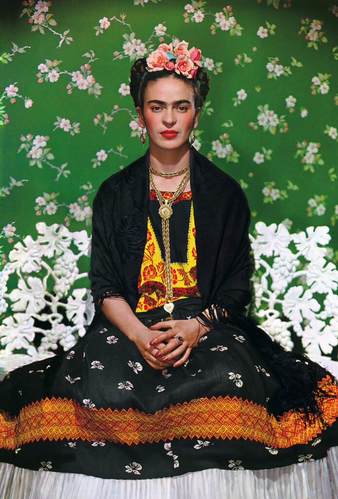 Nickolas Muray: Frida Kahlo on Bench #5, 1939 Carbon print, 45.5 x 36 cm The Jacques and Natasha Gelman Collection of 20th Century Mexican Art and the Vergel Foundation © Nickolas Muray Photo Archives