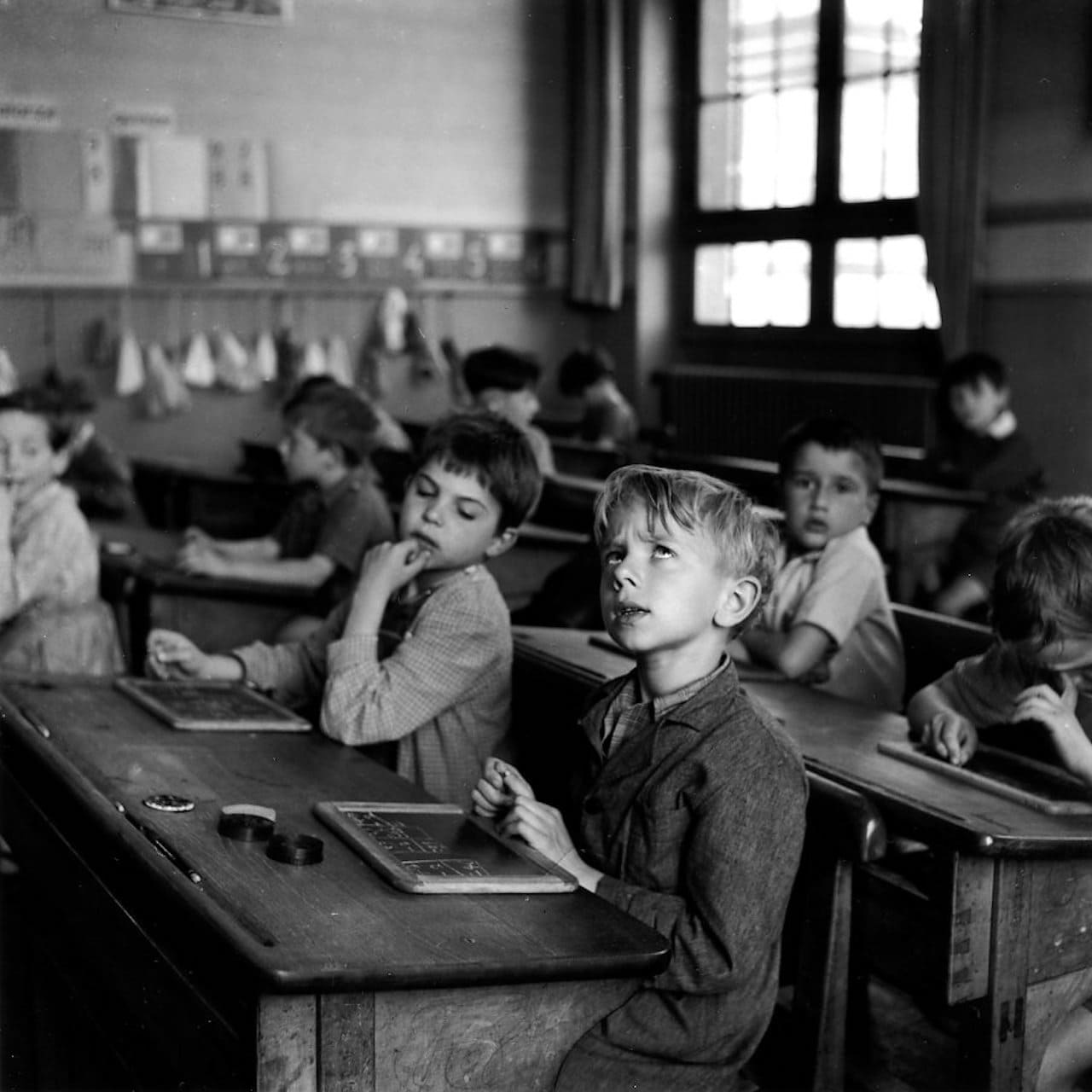 Robert Doisneau, L'information scolaire, Paris 1956 © Robert Doisneau