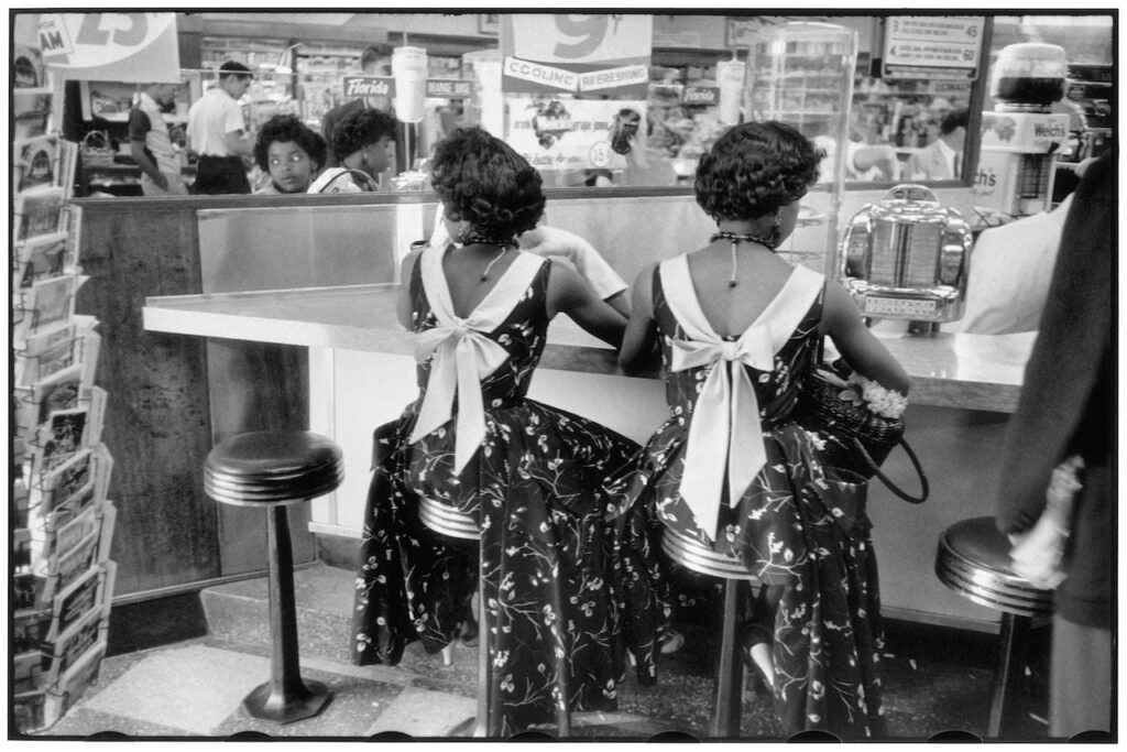 Miscellaneous. USA. New York City. 1955. © Elliott Erwitt / Magnum Photos