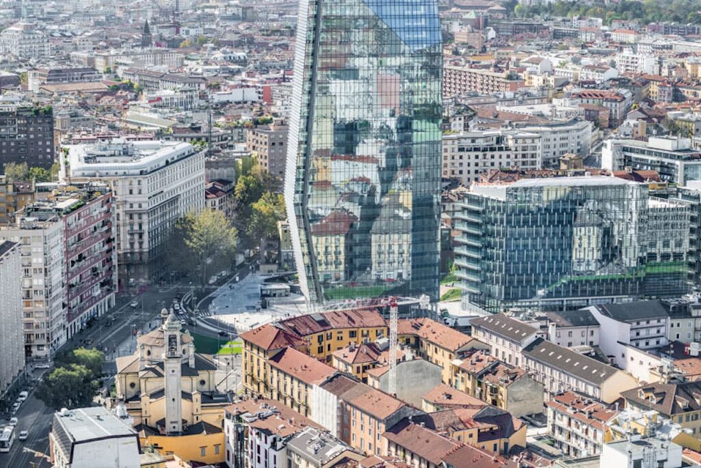 Francesco Radino “Veduta dal Grattacielo Pirelli verso Porta Nuova, Milano 2014” © Eredi Francesco Radino - Museo di Fotografia Contemporanea, Milano-Cinisello Balsamo