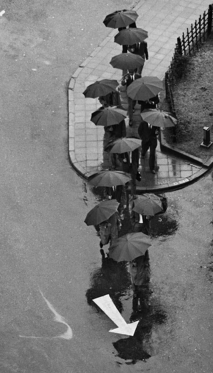 André Kertész Giornata di pioggia Tokyo, 1968 © Donation André Kertész, Ministère de la Culture (France), Médiathèque du patrimoine et de la photographie, diffusion RMN-GP